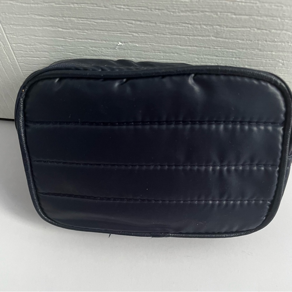 Vintage Pan Am Airlines Complimentary Toiletry Travel Kit Bag. NOS - Picture 2 of 6